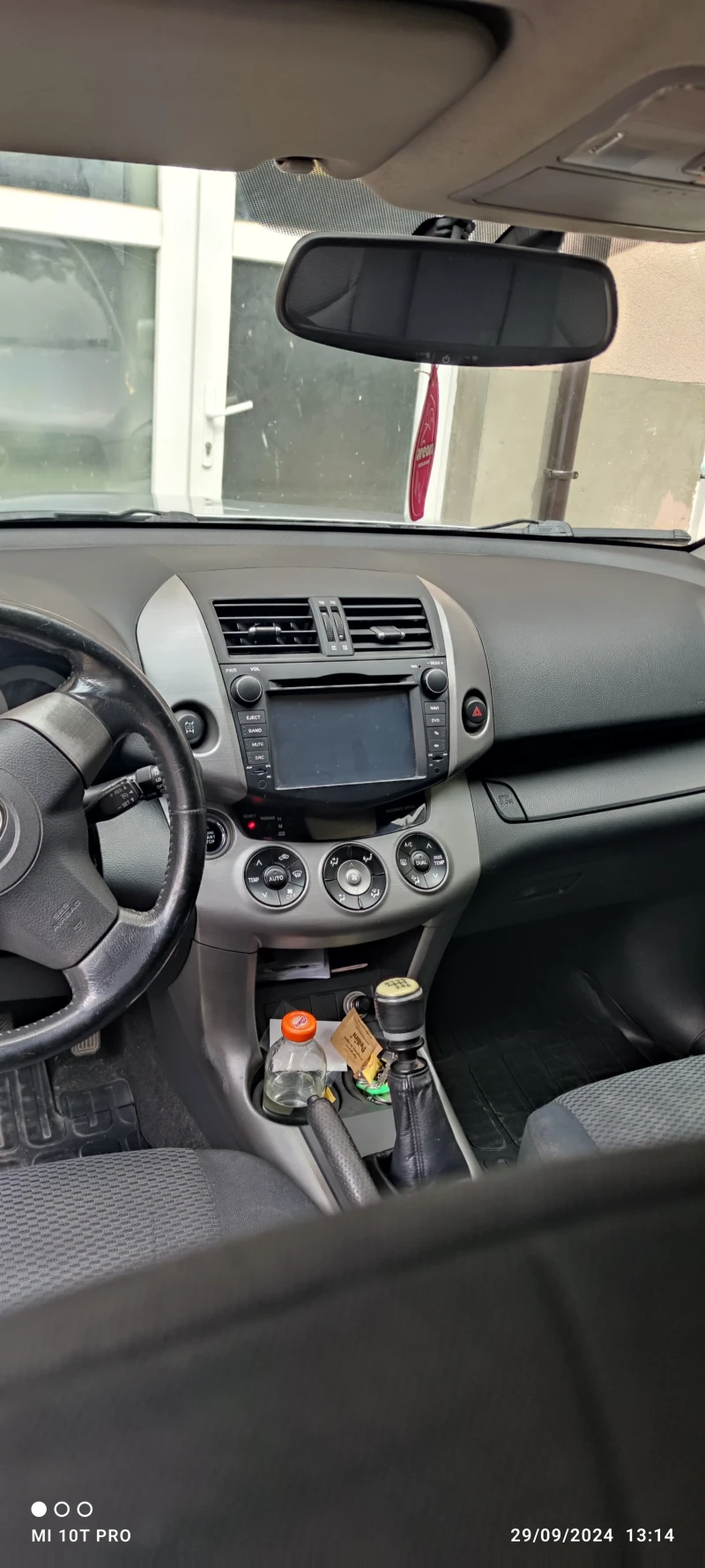 Toyota Rav4, снимка 10 - Автомобили и джипове - 48427917