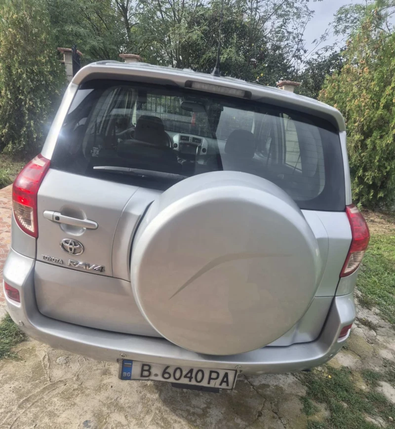 Toyota Rav4, снимка 5 - Автомобили и джипове - 48427917