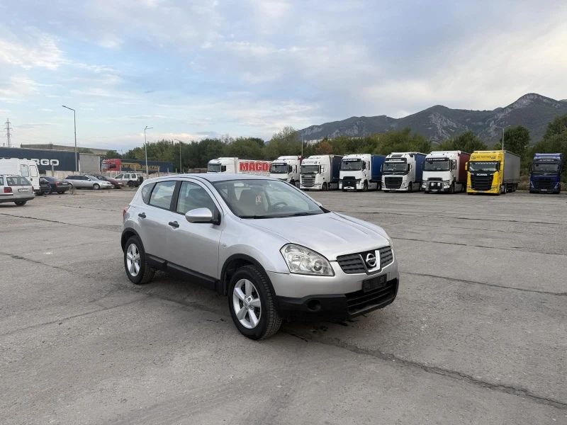 Nissan Qashqai, снимка 10 - Автомобили и джипове - 52227442