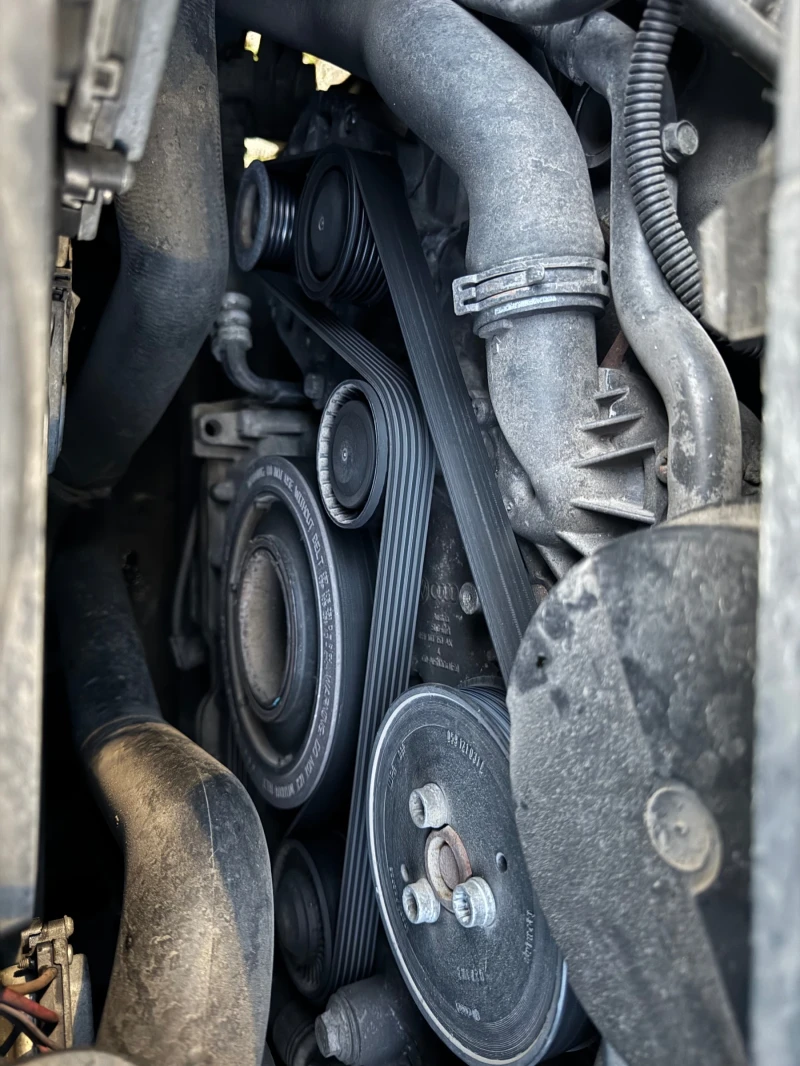 VW Touareg, снимка 10 - Автомобили и джипове - 52859623