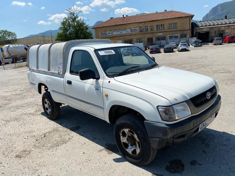 Toyota Hilux 2.5 d4d На части, снимка 17 - Автомобили и джипове - 22442926