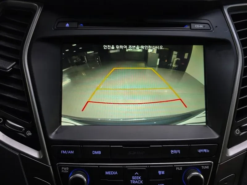 Hyundai Santa fe 2.0 , снимка 16 - Автомобили и джипове - 54256662