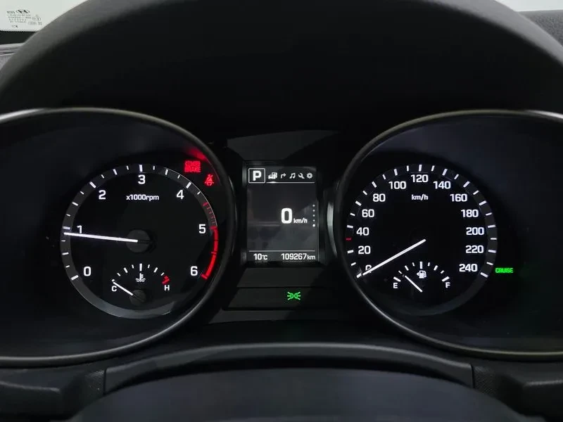 Hyundai Santa fe 2.0 , снимка 8 - Автомобили и джипове - 54256662