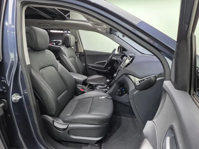 Hyundai Santa fe 2.0 , снимка 10 - Автомобили и джипове - 54256662