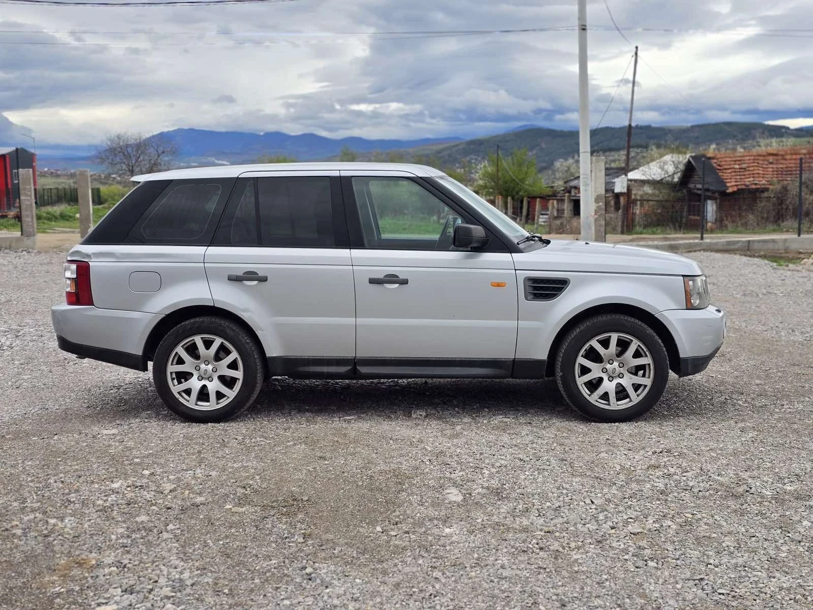 Land Rover Range Rover Sport  - изображение 9