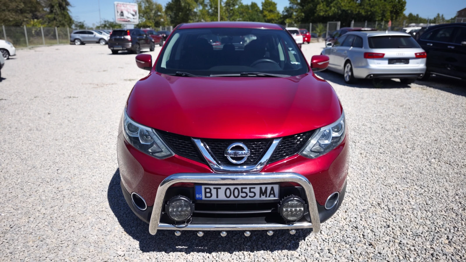 Nissan Qashqai РОЛБАР/ХАЛОГЕНИ/СТЕПЕНКИ/ВСИЧКО ПЛАТЕНО/ОБСЛУЖЕН - изображение 4