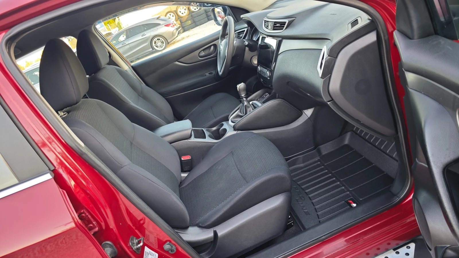 Nissan Qashqai ПРОДАДЕНА 02.ОКТОМВРИ.2025г | Mobile.bg — изображение 12