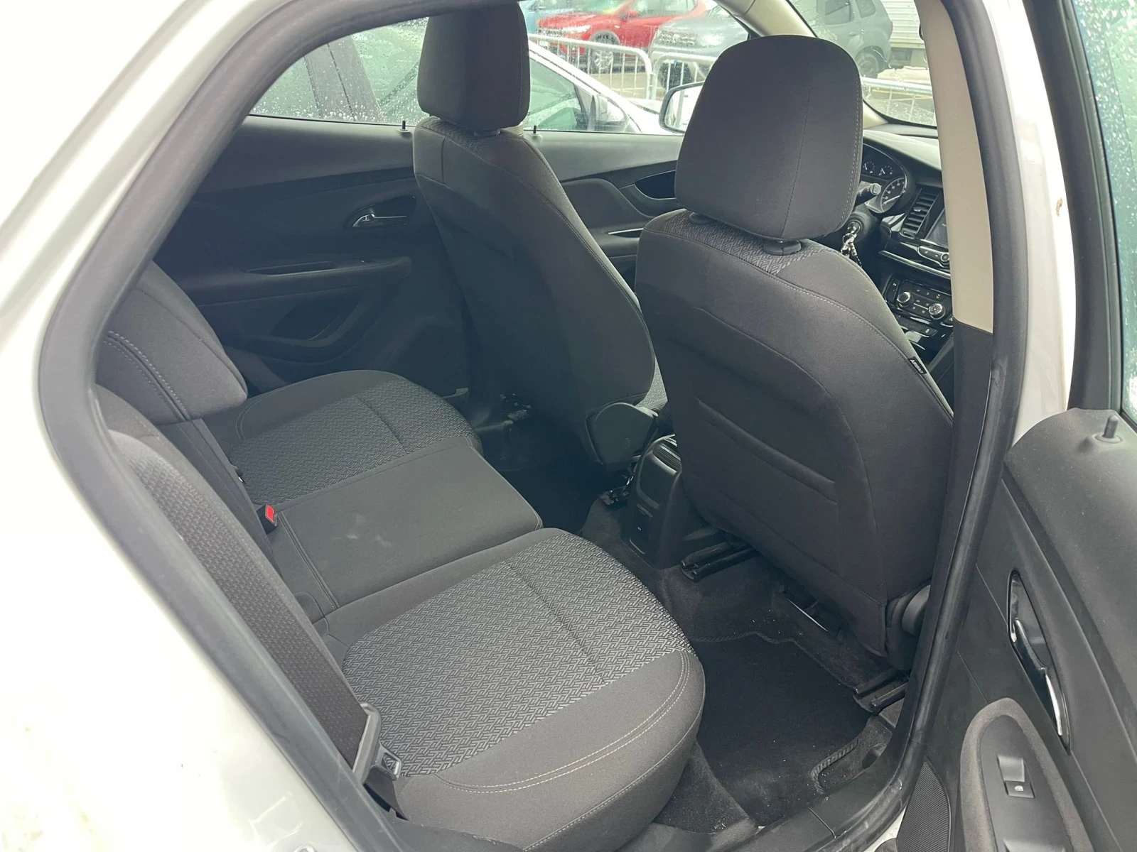 Opel Mokka (KATO НОВА) - изображение 6