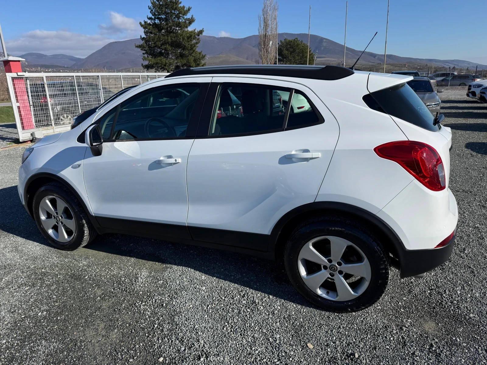 Opel Mokka (KATO НОВА) - изображение 9