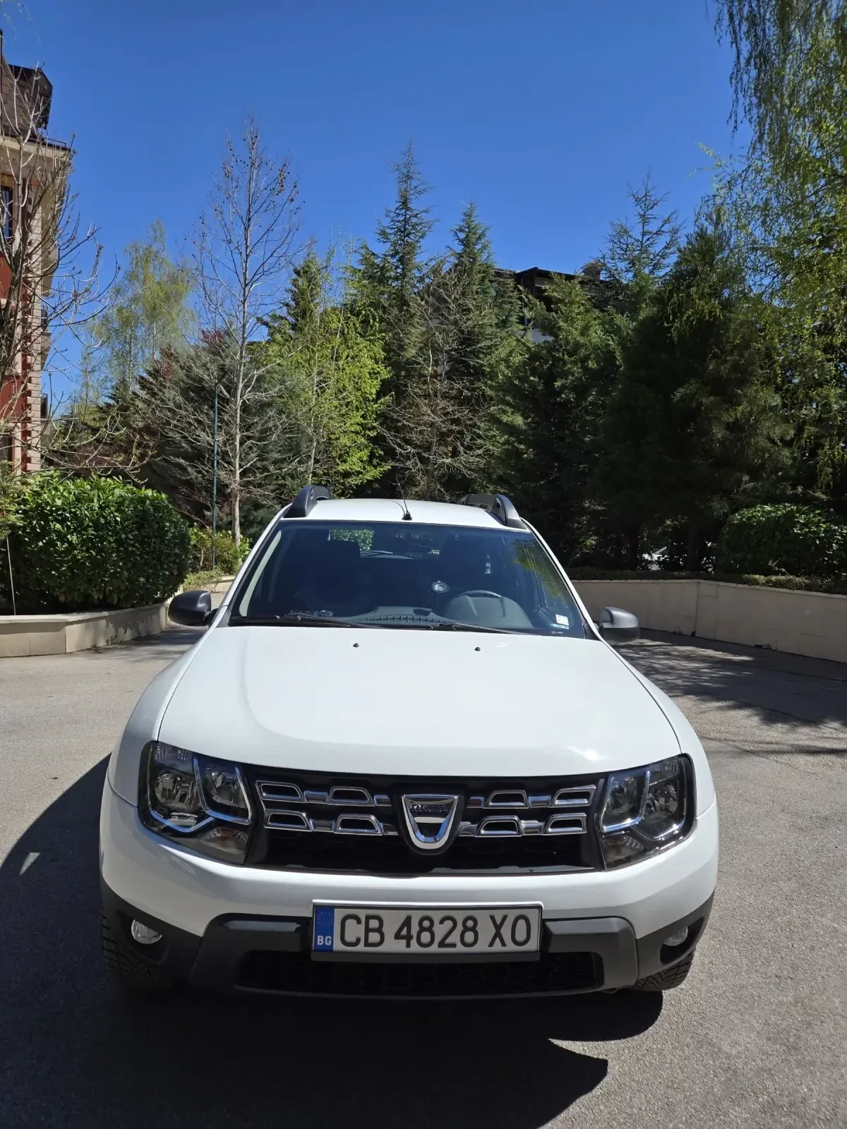 Dacia Duster, снимка 2 - Автомобили и джипове - 54243872