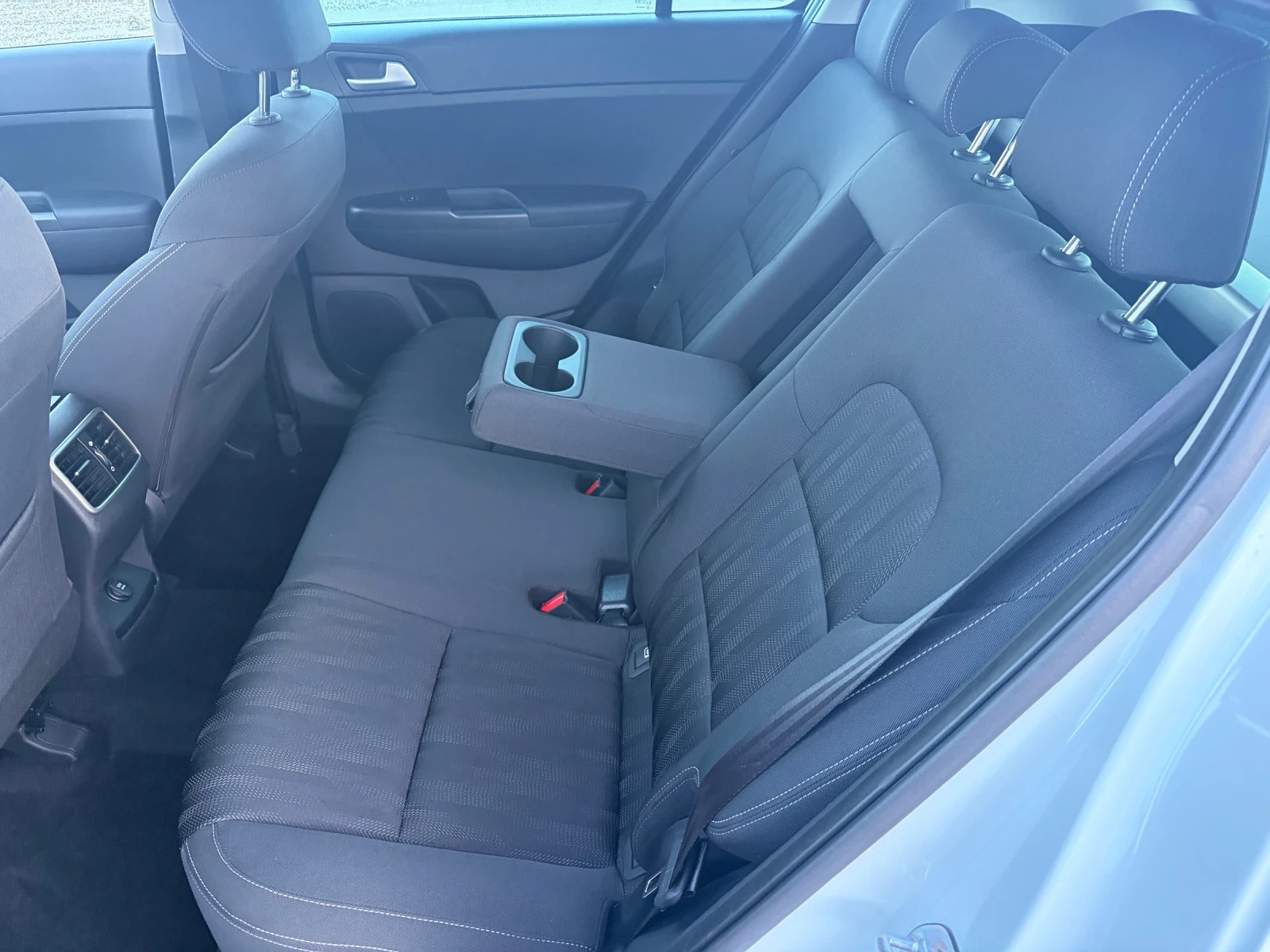 Kia Sportage 1.7CRDI-115k.c. 2WD, снимка 12 - Автомобили и джипове - 54725059