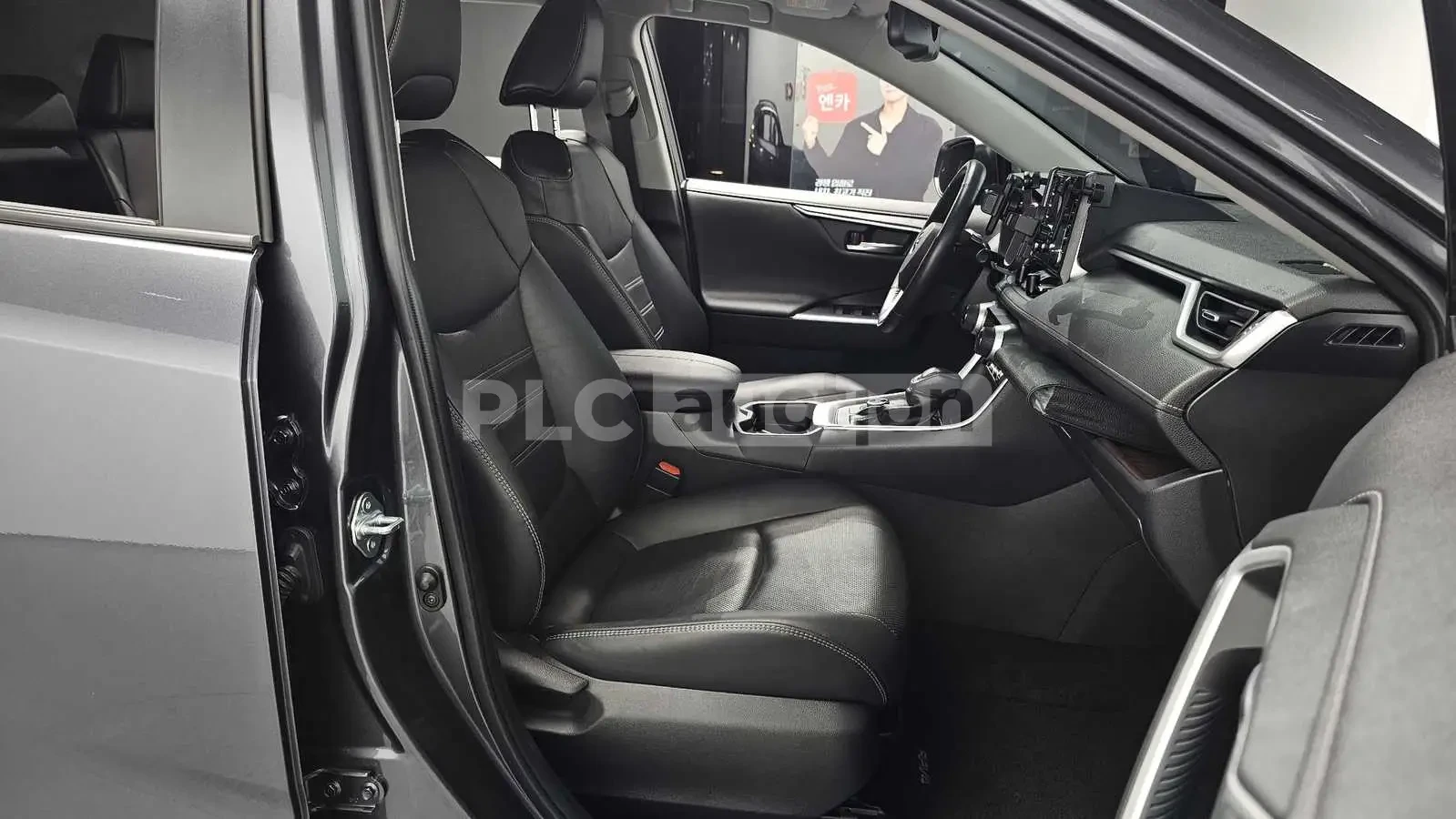 Toyota Rav4 Hybrid Limited AWD#УНИКАТ# !FULL!, снимка 13 - Автомобили и джипове - 55125095