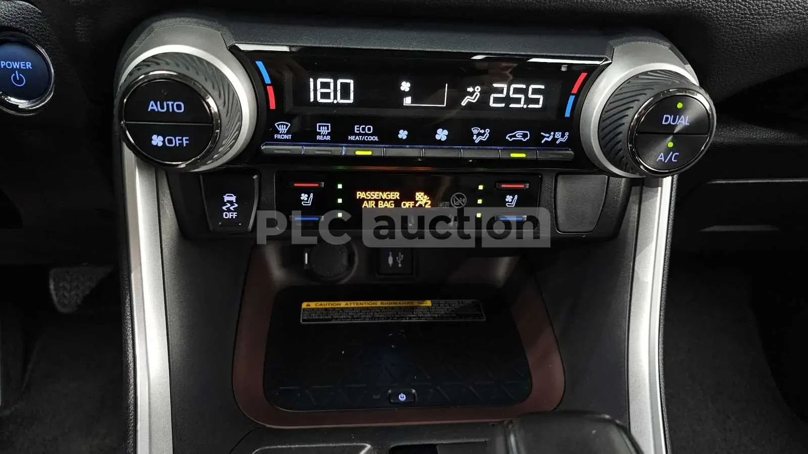 Toyota Rav4 Hybrid Limited AWD#УНИКАТ# !FULL!, снимка 11 - Автомобили и джипове - 55125095