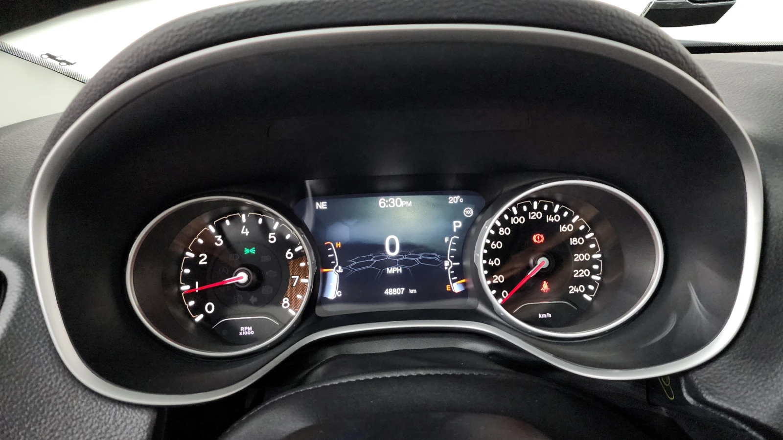 Jeep Compass 2.4* BLIND SPOT* ЛЮК* ПОДГРЕВ ВОЛАН* КРАЙНА ЦЕНА, снимка 8 - Автомобили и джипове - 55318879