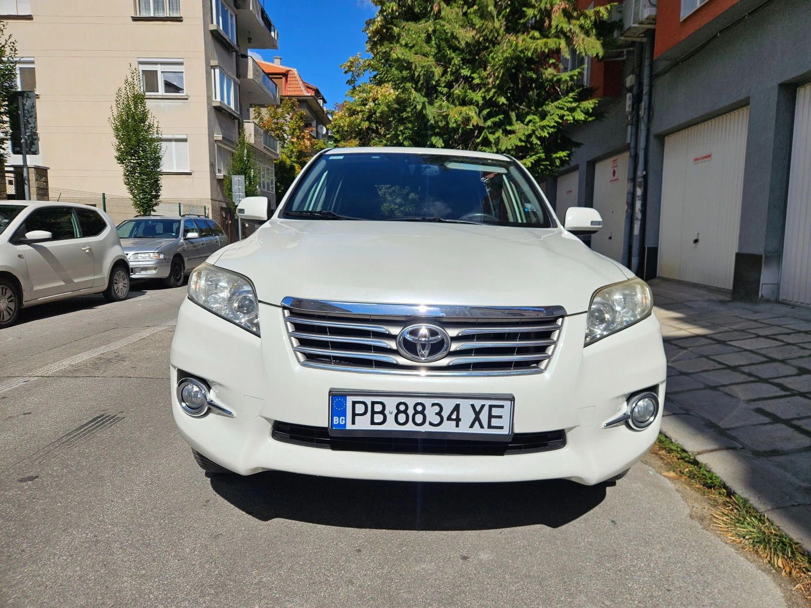 Toyota Rav4 2.2 D-4D 150hp 4x4 Автоматик Кожа 2013г., снимка 2 - Автомобили и джипове - 56247312