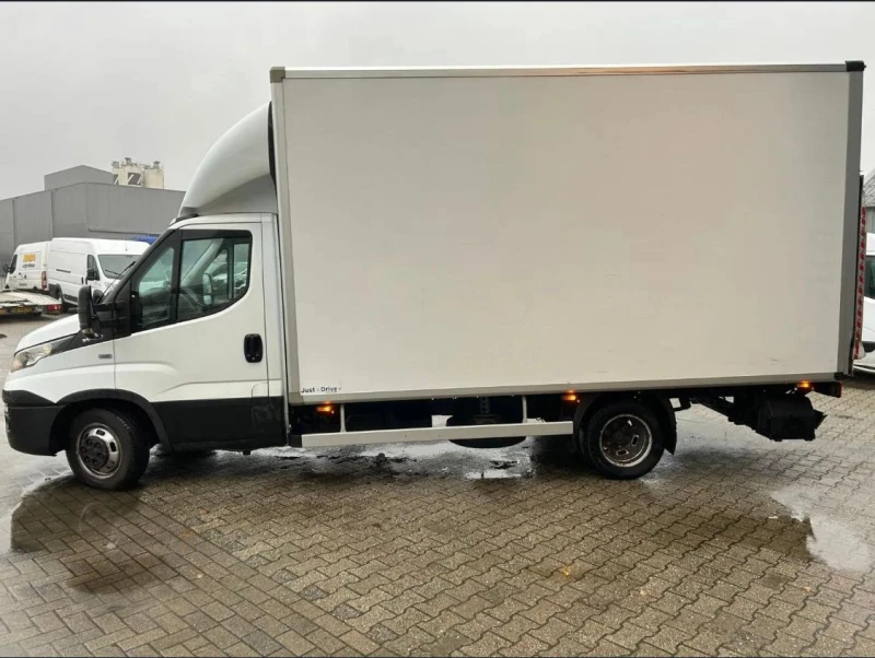 Iveco 35c15 3.0L* БОРД* КЛИМА* 4.50м* до3.5т, снимка 3 - Бусове и автобуси - 48145703