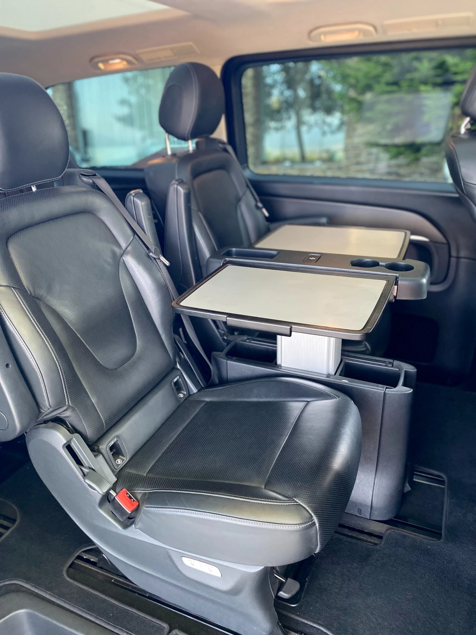 Mercedes-Benz V 250 4Matic Exclisive AMG, снимка 12 - Бусове и автобуси - 55183361
