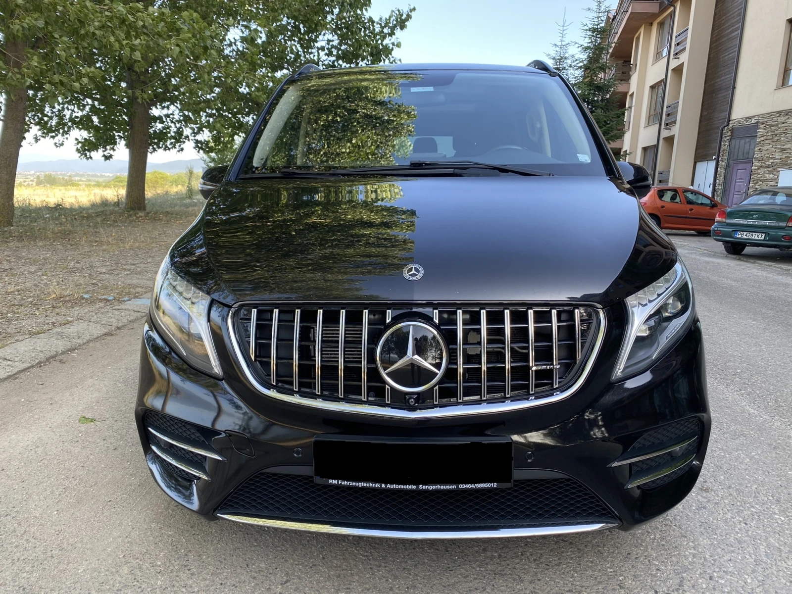 Mercedes-Benz V 250 4Matic Exclisive AMG, снимка 2 - Бусове и автобуси - 55183361