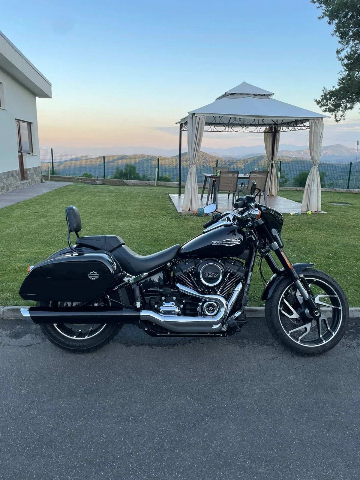 Harley-Davidson Softail Sport Glide 107 - изображение 6