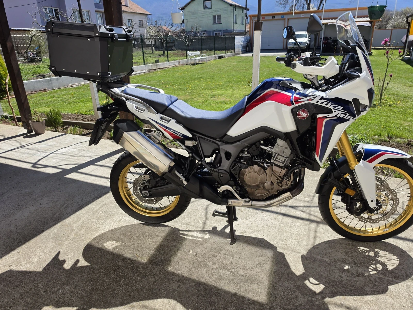 Honda Crf 1000 AfricaTwin-Tricolore- ABS-TC -LED, снимка 6 - Мотоциклети и мототехника - 53873329