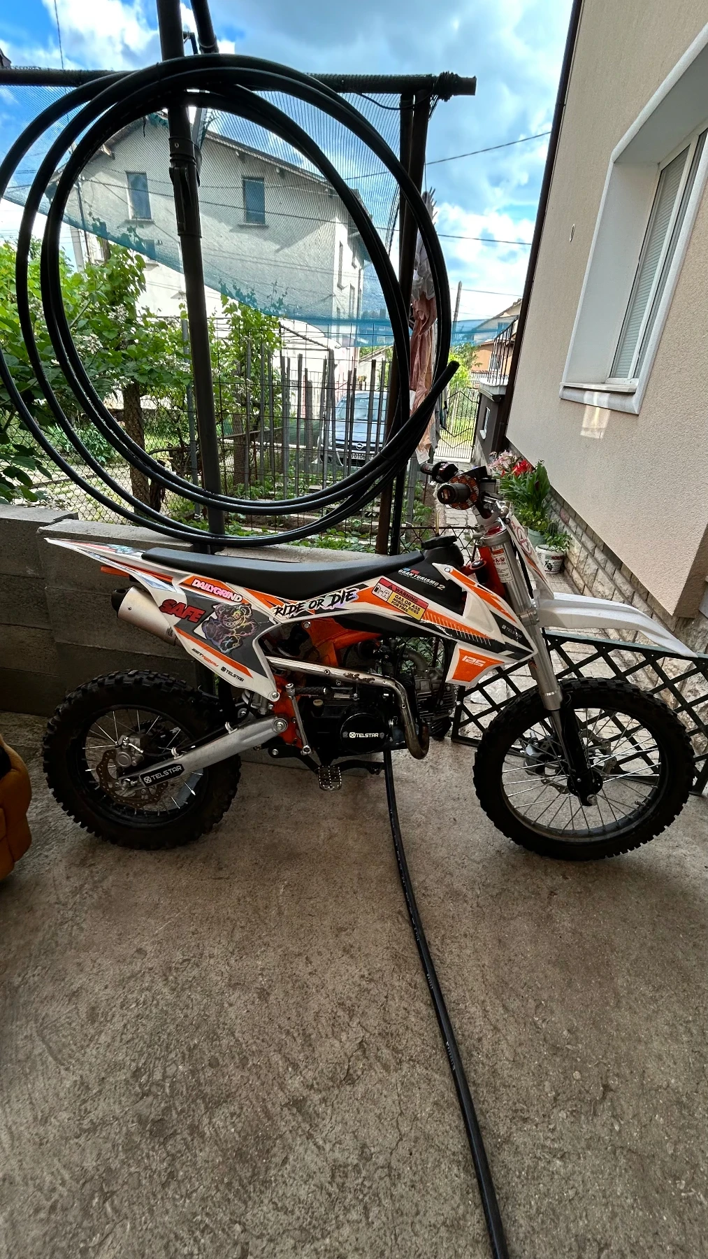 Telstar Dirt Bike