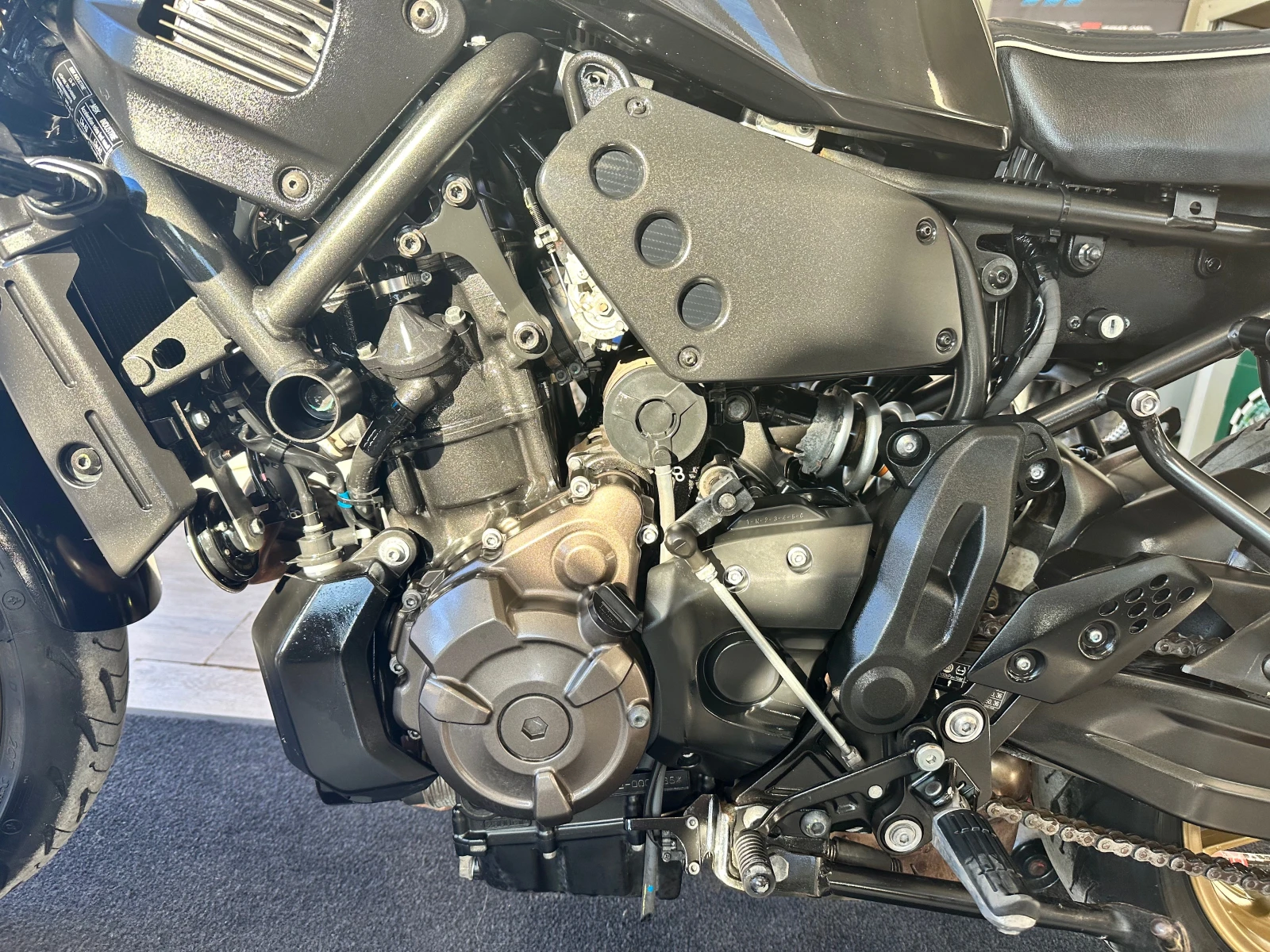 Yamaha XSR700 05.2023г. А2-35kw., снимка 11 - Мотоциклети и мототехника - 56214529