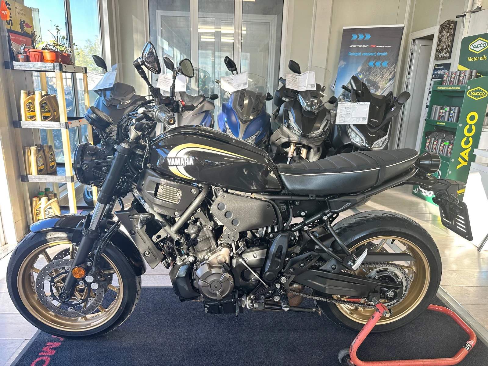 Yamaha XSR700 05.2023г. А2-35kw., снимка 17 - Мотоциклети и мототехника - 56214529