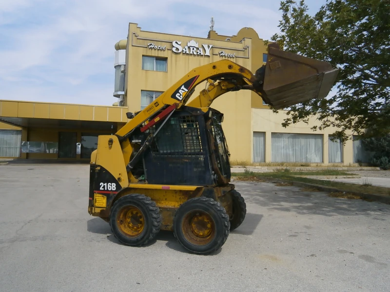 Мини челни товарачи Cat 216B NOV VNOS* 2750kg* 