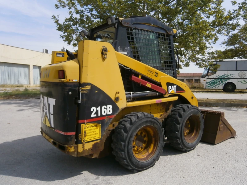 Мини челни товарачи Cat 216B NOV VNOS* 2750kg* , снимка 6 - Индустриална техника - 51625976