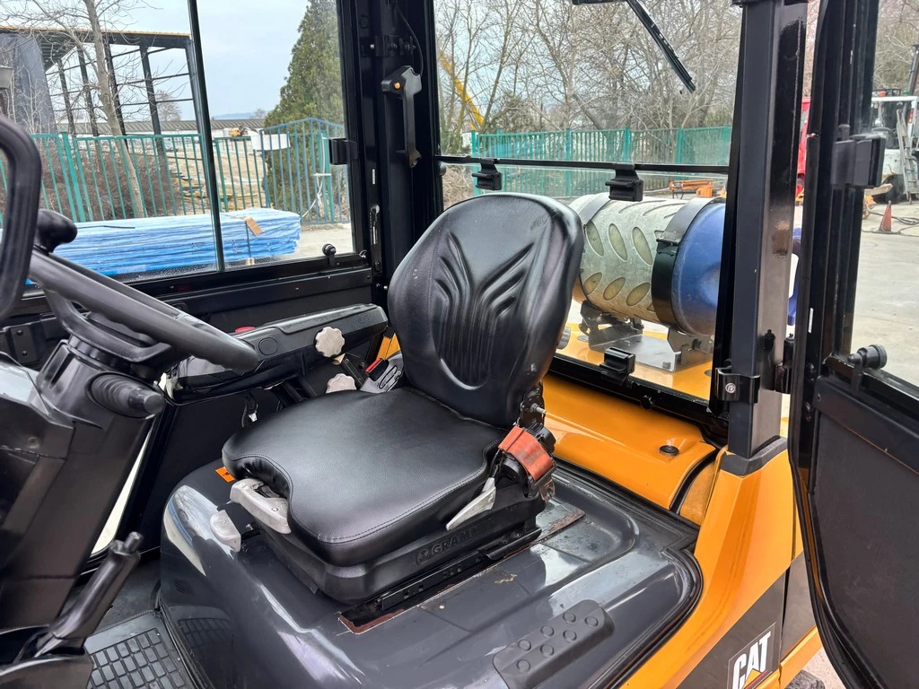 ������� Cat ���������� ������, �����, �� ���������� | Mobile.bg � ����������� 7