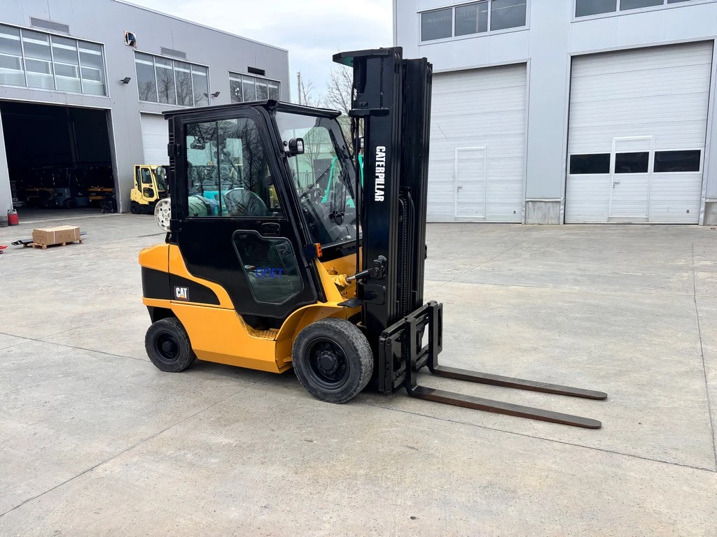 ������� Cat ���������� ������, �����, �� ���������� | Mobile.bg � ����������� 5