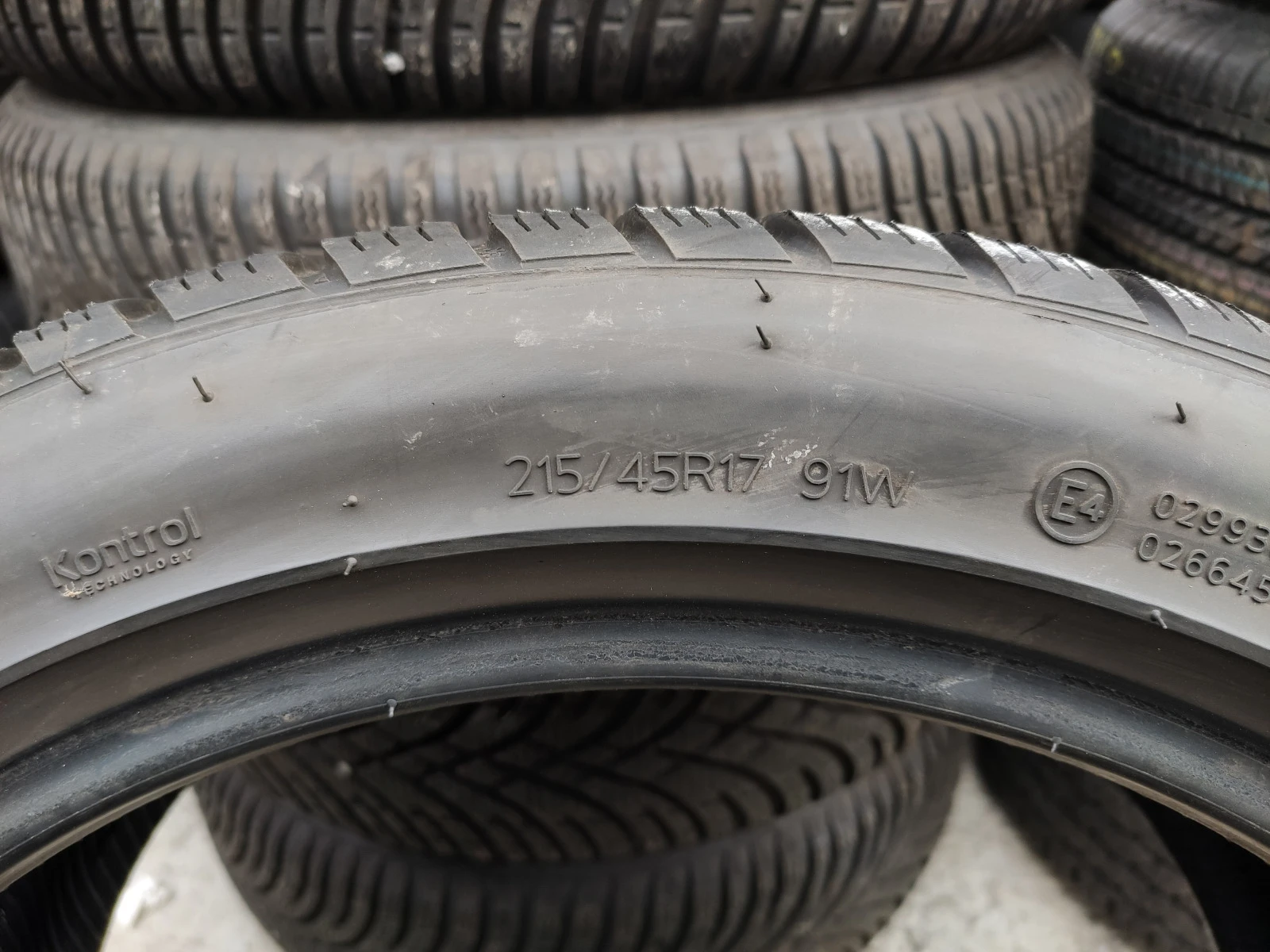  215/45R17 | Mobile.bg   8