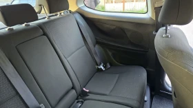 Toyota Auris, снимка 9