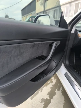 Tesla Model 3 DUAL MOTOR LONG RANGE - 22100 € / 43223.84 лв. - 35594965 11