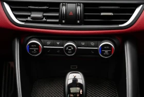 Alfa Romeo Giulia * Ti Sport AWD* АВТОКРЕДИТ БЕЗ ПЪРВОНАЧАЛМНА ВНОСК | Auto.bg — изображение 11