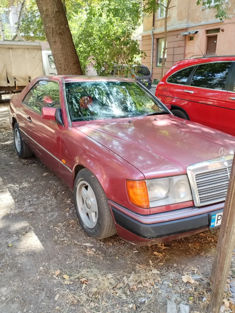 Mercedes-Benz 124 200CE, снимка 9 - Автомобили и джипове - 47177719