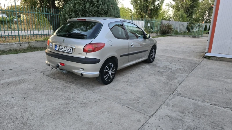 Peugeot 206 75 к.с.Газ! Теглич!, снимка 5 - Автомобили и джипове - 47334157