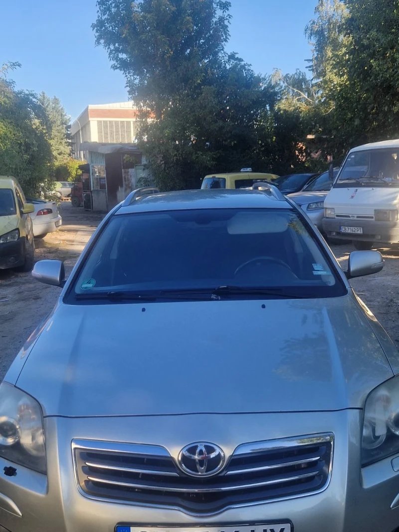 Toyota Avensis, снимка 3 - Автомобили и джипове - 47948497