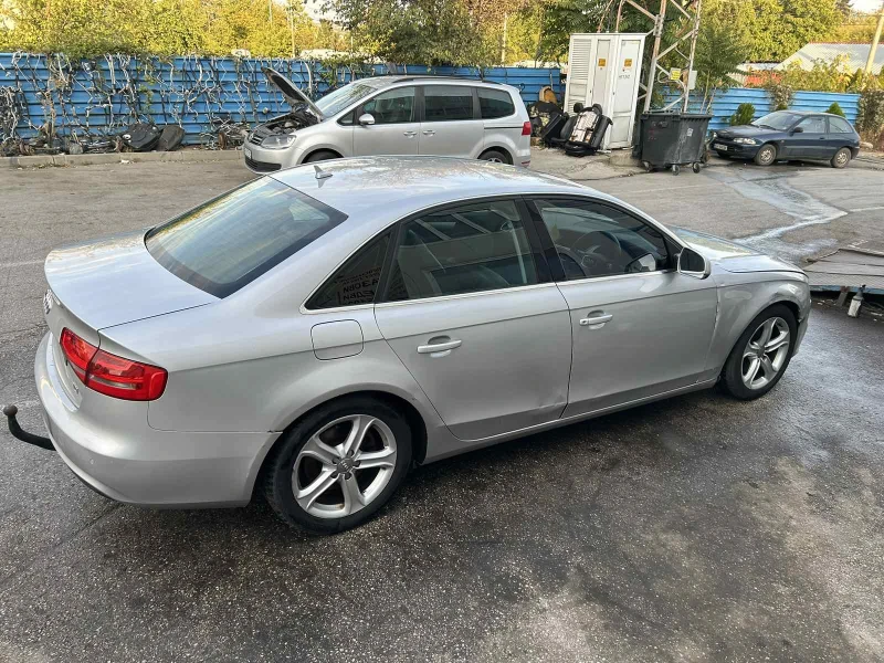 Audi A4 2.0TDI, снимка 10 - Автомобили и джипове - 48674725