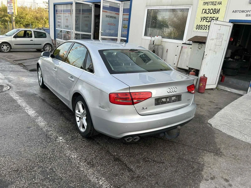 Audi A4 2.0TDI, снимка 12 - Автомобили и джипове - 48674725