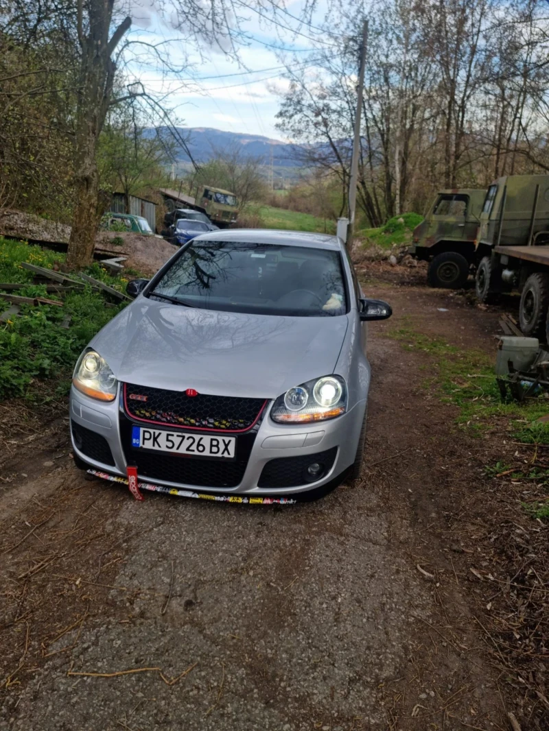 VW Golf GTI 2.0T, снимка 2 - Автомобили и джипове - 47789404