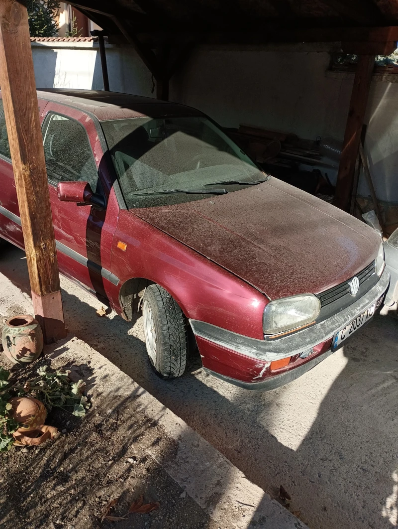 VW Golf, снимка 3 - Автомобили и джипове - 48126536