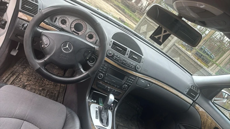 Mercedes-Benz E 270 Е270 CDI 177hp, снимка 12 - Автомобили и джипове - 49006097