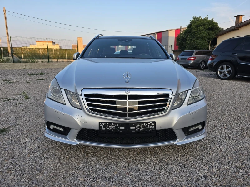 Mercedes-Benz E 500 AMG-пакет PANORAMA, снимка 9 - Автомобили и джипове - 51352617