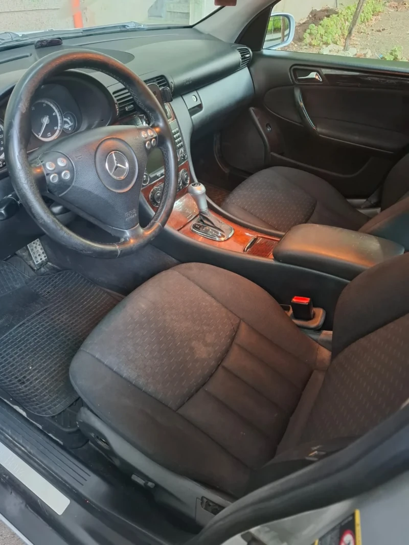 Mercedes-Benz C 220 CDI Sport Edition, снимка 7 - Автомобили и джипове - 51270248