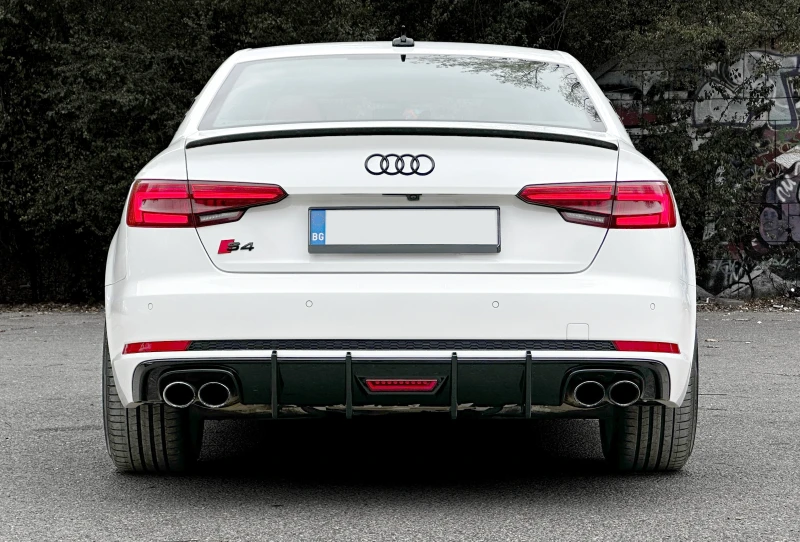 Audi S4 На изплащане, снимка 3 - Автомобили и джипове - 51870387