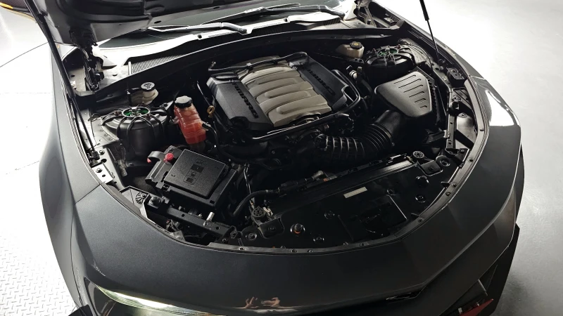 Chevrolet Camaro SS 6.2 V8, снимка 6 - Автомобили и джипове - 52397614