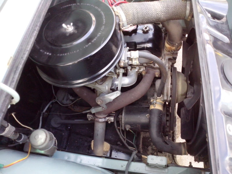 Renault 10, снимка 3 - Автомобили и джипове - 52542173