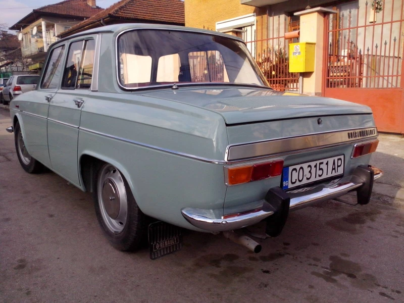 Renault 10, снимка 2 - Автомобили и джипове - 52542173
