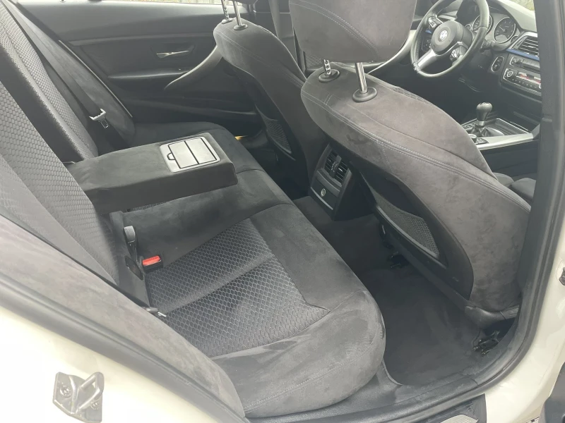 BMW 318  Дизел 2013 М-Пакет Бартер, снимка 10 - Автомобили и джипове - 52488822